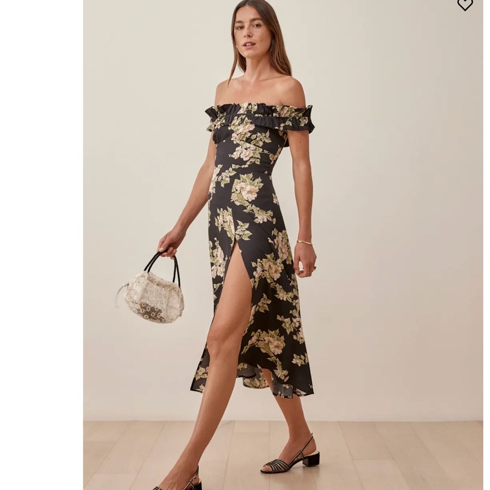 New with Tags Reformation Izabel Floral Off-Shoulder Dress - Size 6